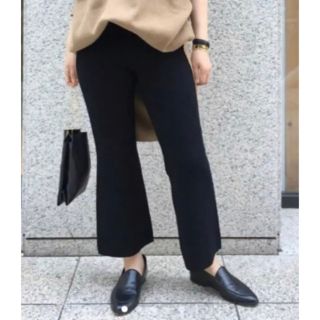 アパルトモンドゥーズィエムクラス(L'Appartement DEUXIEME CLASSE)のL'Appartement Cropped Knit パンツ フレアニットパンツ(クロップドパンツ)