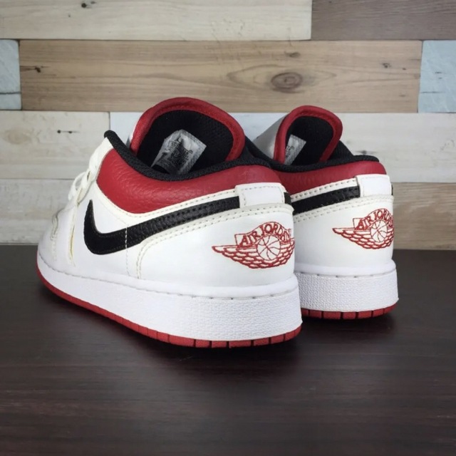 NIKE AIR JORDAN 1 LOW 23cm