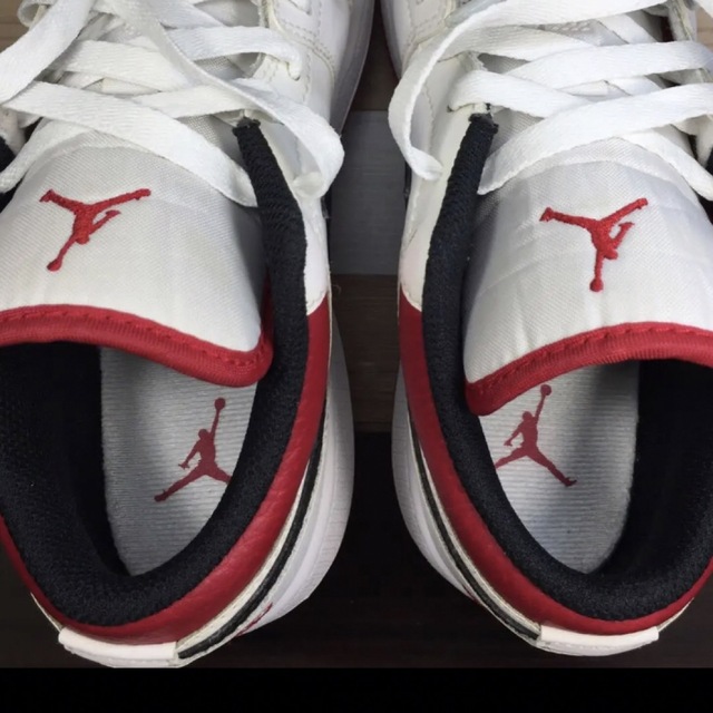 NIKE AIR JORDAN 1 LOW 23cm