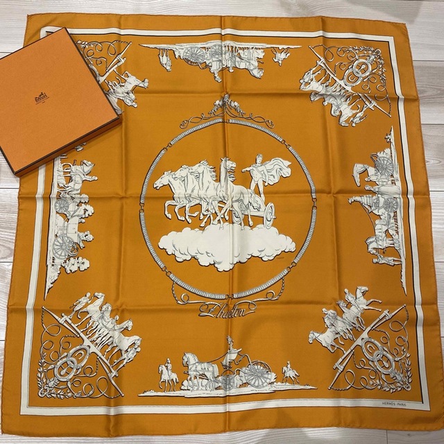 レビュー投稿で選べる特典 美品☆エルメススカーフ カレ ※オレンジ