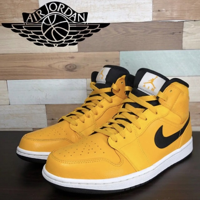 NIKE AIR JODAN 1 MID UNIVVERSITY 28.5cm | www.jarussi.com.br