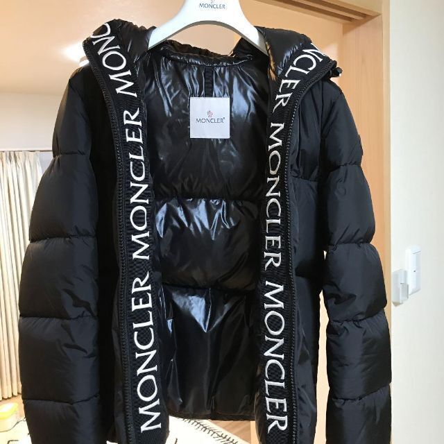 少し豊富な贈り物 MONCLER ダウンジャケット ブラック モンクラー 国内