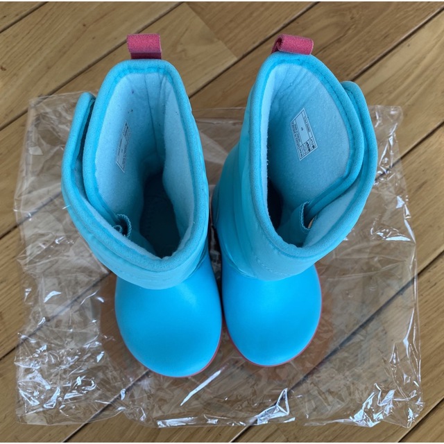 crocs(クロックス)のクロックス　ロッジポイントスノーブーツ キッズ/ベビー/マタニティのベビー靴/シューズ(~14cm)(ブーツ)の商品写真