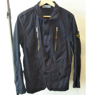 ストーンアイランド(STONE ISLAND)のストーンアイランドのジャケットです(フライトジャケット)