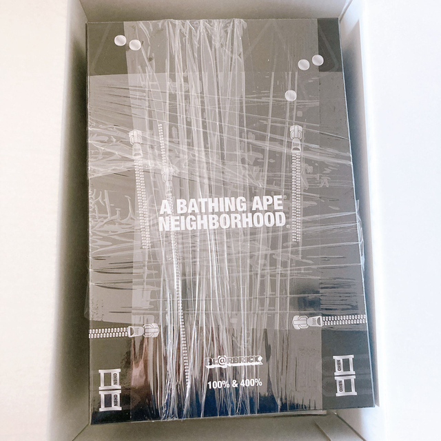 NEIGHBORHOOD(ネイバーフッド)のBE@RBRICK BAPE × NEIGHBORHOOD 100%&400% エンタメ/ホビーのフィギュア(その他)の商品写真