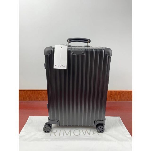 70%OFF】 RIMOWA 新品 - RIMOWA リモワ エッセンシャル キャビン 機内
