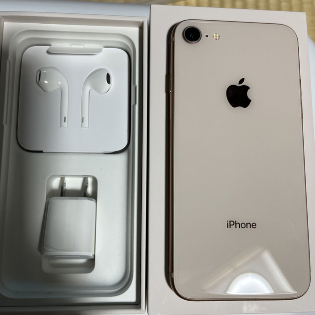 iPhone8 64gb 美品　ゴールド　アイフォン  エイト　SIMロック解除