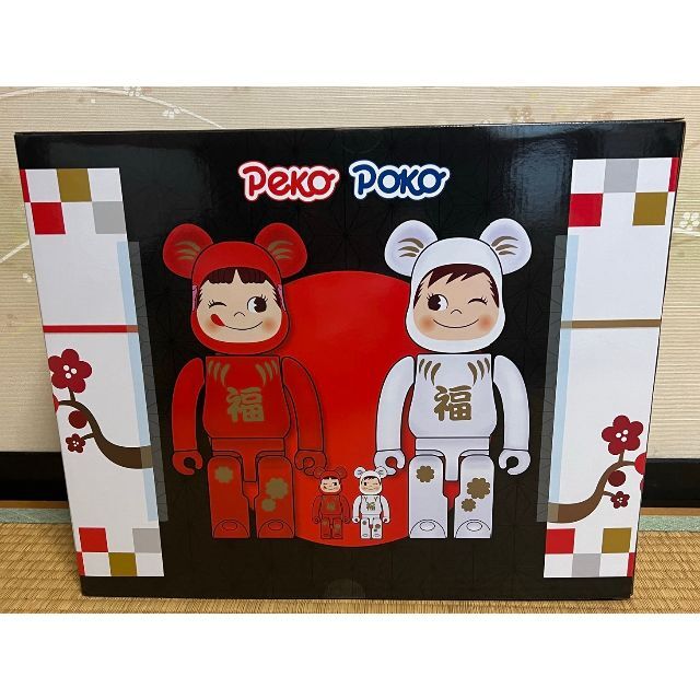 BE@RBRICK(ベアブリック)のBE＠RBRICK 達磨 ペコちゃん & ポコちゃん 100% & 400%② エンタメ/ホビーのフィギュア(その他)の商品写真