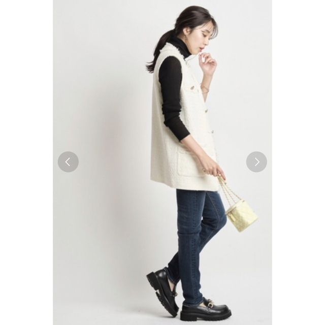 新品 JUSGLITTY ツイード ジレ 白 アルページュストーリー 新品 JUSGLITTY ツイード ジレ 白 アルページュストーリー