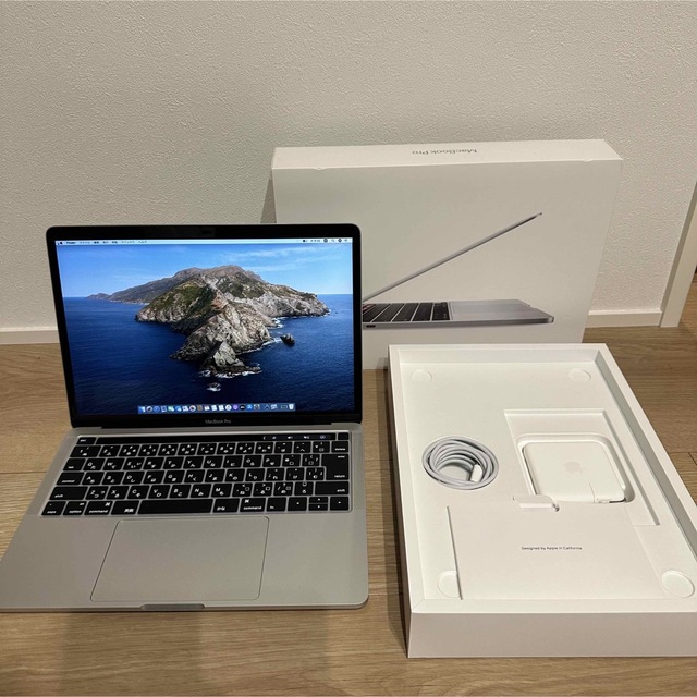 Mac (Apple)(マック)のApple MacBook Pro 13インチ シルバー MXK62J/A スマホ/家電/カメラのPC/タブレット(ノートPC)の商品写真