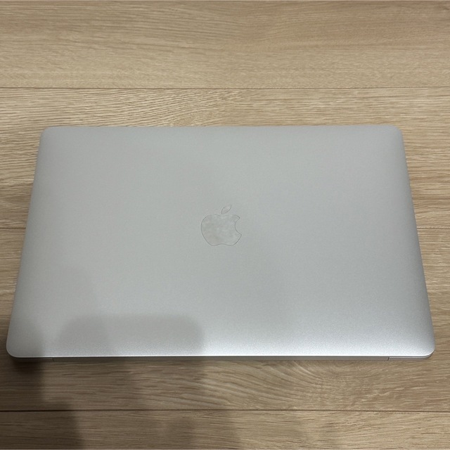 Mac (Apple)(マック)のApple MacBook Pro 13インチ シルバー MXK62J/A スマホ/家電/カメラのPC/タブレット(ノートPC)の商品写真