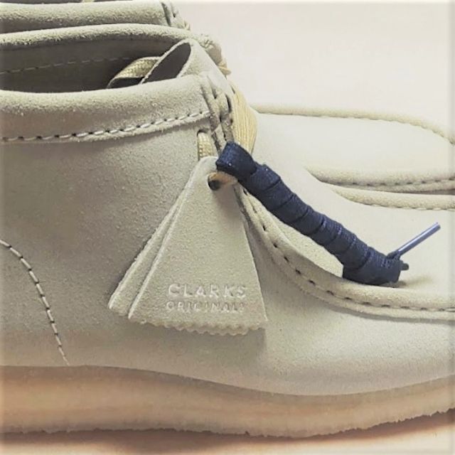 Clarks(クラークス)のクラークス CLARKS ワラビーブーツ UKモデル メープル UK9.5新着！ メンズの靴/シューズ(ブーツ)の商品写真