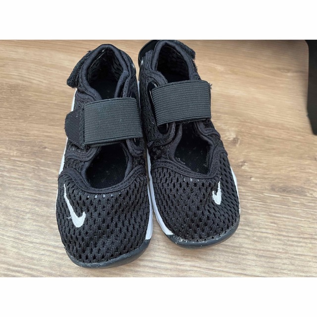 NIKE(ナイキ)のNIKE キッズ　エアリフト　 キッズ/ベビー/マタニティのベビー靴/シューズ(~14cm)(スニーカー)の商品写真