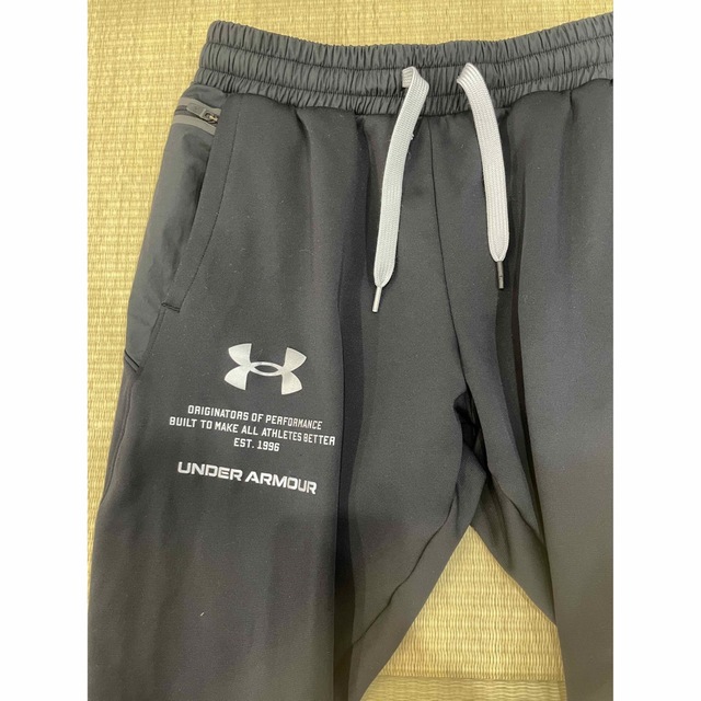 UNDER ARMOUR(アンダーアーマー)の【専用】アンダーアーマー　パンツ　ジャージ　トレーニング スポーツ/アウトドアのトレーニング/エクササイズ(トレーニング用品)の商品写真