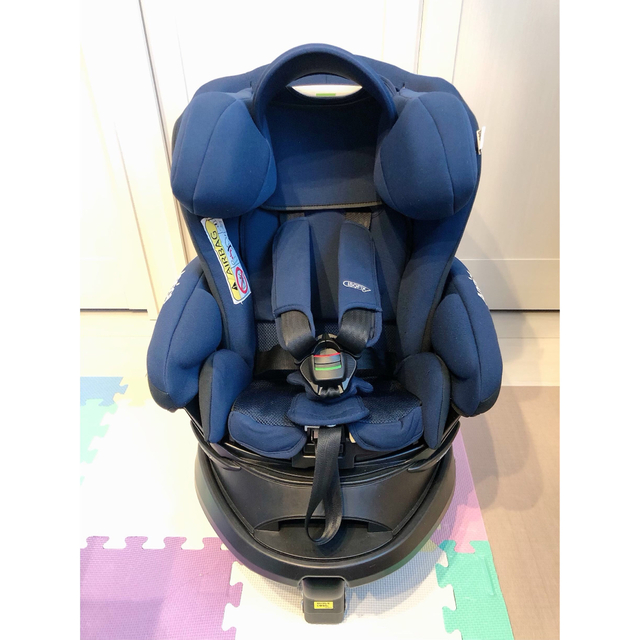 【引取り限定】アップリカ チャイルドシート ディアターン プラス ISOFIX