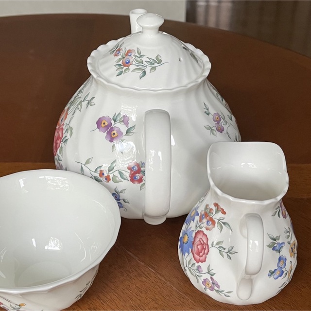黒壺美品】ウェッジウッド☆エーヴベリー☆ティーポット セット