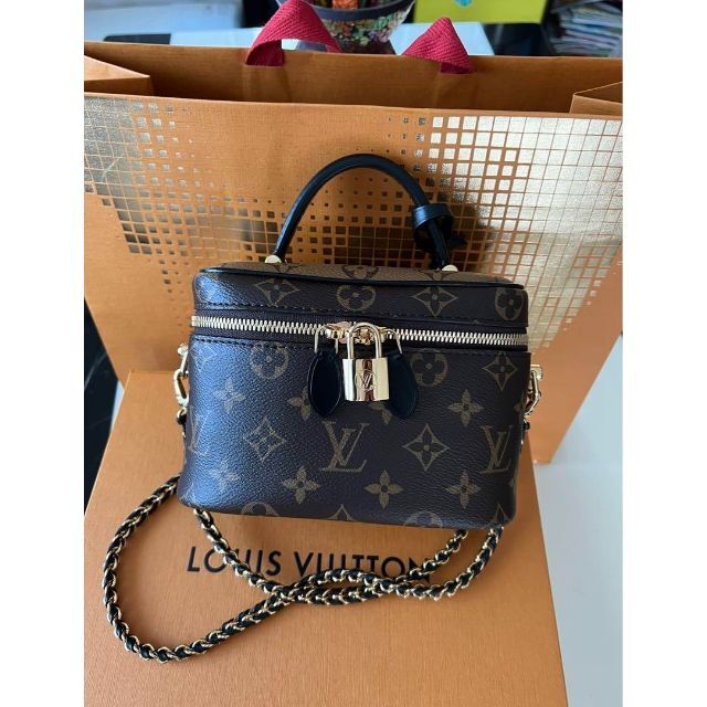 驚きの安さ VUITTON LOUIS - ルイヴィトン ニース・ナノ VUITTON LOUIS