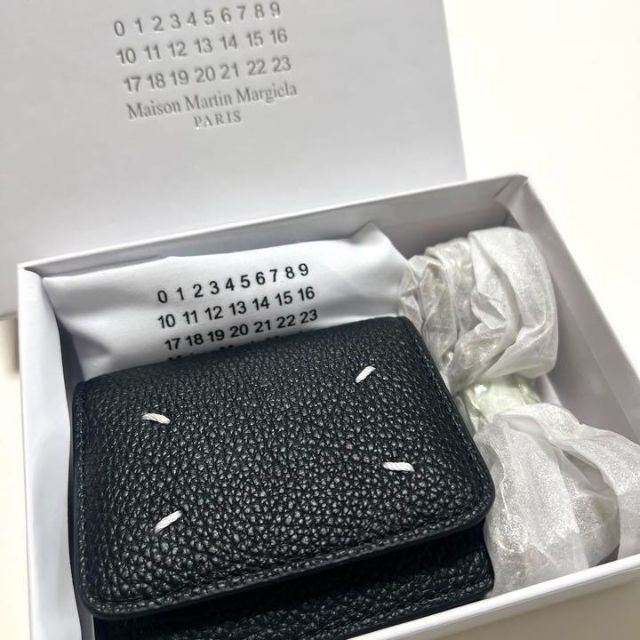 98%OFF!】 新品未使用 メゾンマルジェラ スモール レザーチェーン