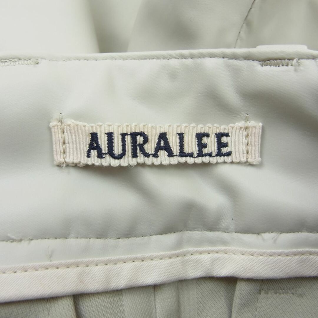 AURALEE(オーラリー)のAURALEE オーラリー 20ss A20SP05RB SOFT RUBBER ハーフ パンツ オフホワイト系 0【中古】 レディースのパンツ(キュロット)の商品写真