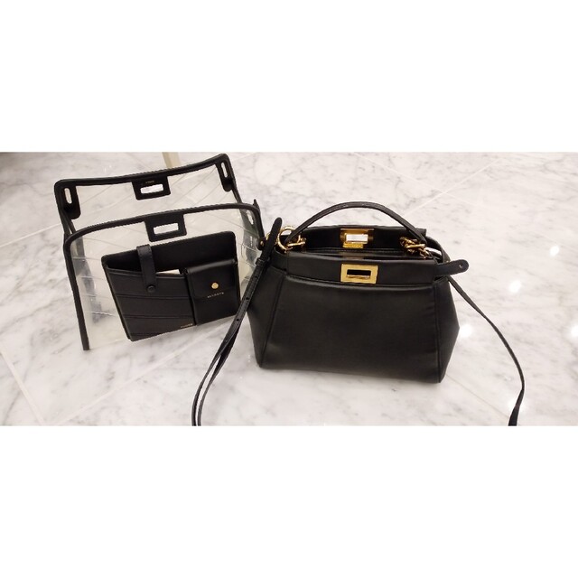 スーパーセール期間限定 FENDI - FENDI ピーカブー スモール ミニ