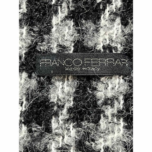 BARNEYS NEW YORK(バーニーズニューヨーク)の希少　レア　美品　ストール　フランコフェラーリ　FRANCO FERRARI レディースのファッション小物(ストール/パシュミナ)の商品写真
