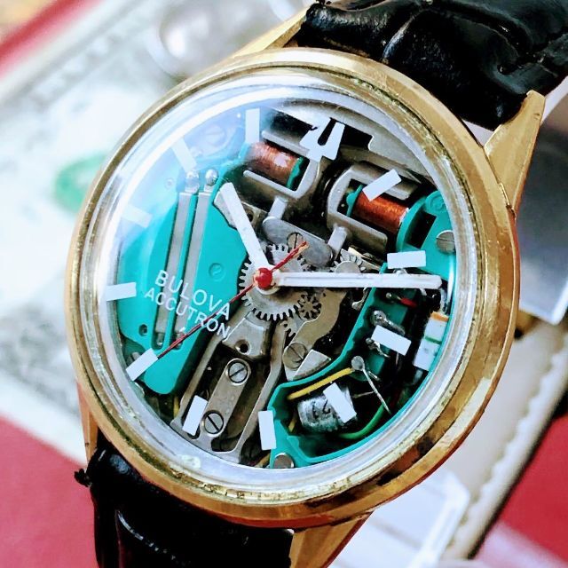 BULOVA ACCUTRON M4 ブローバ アキュトロン 腕時計 ビンテージ