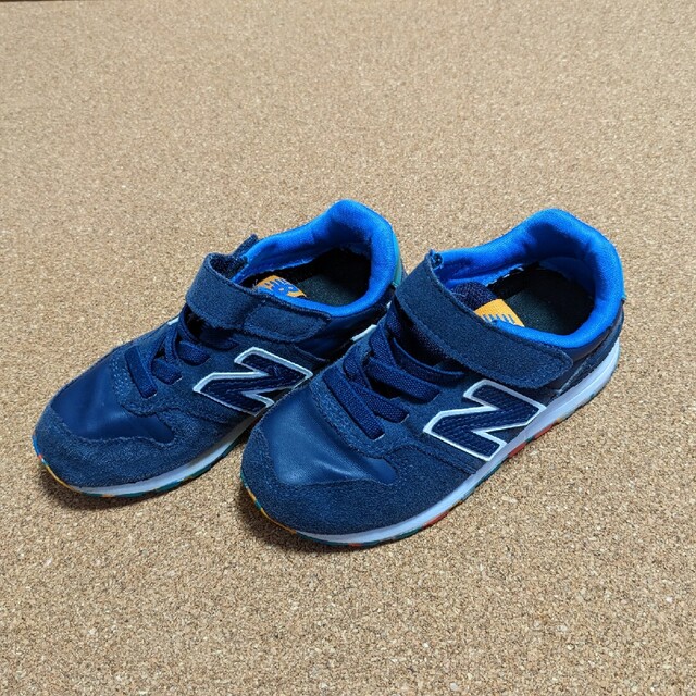 New Balance(ニューバランス)のハル様専用！ニューバランス996  17.5センチ キッズ/ベビー/マタニティのキッズ靴/シューズ(15cm~)(スニーカー)の商品写真