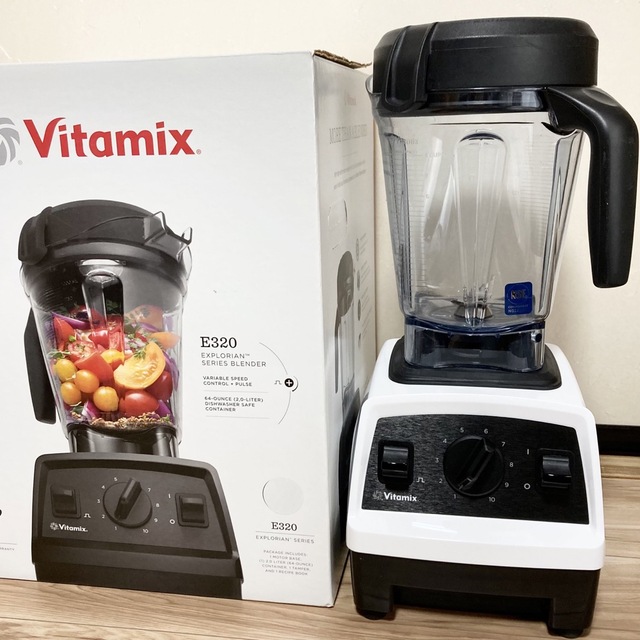 Vitamix(バイタミックス)のVitamix ミキサー スマホ/家電/カメラの調理家電(ジューサー/ミキサー)の商品写真