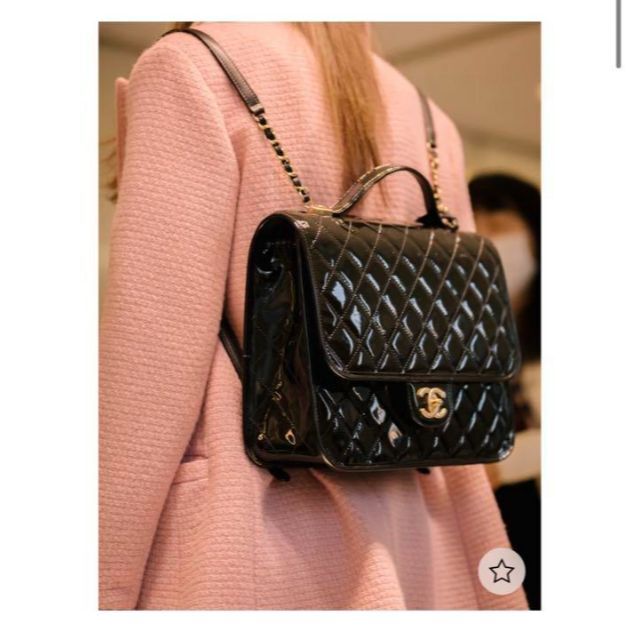 CHANEL - シャネル　ラージバックパック　新品