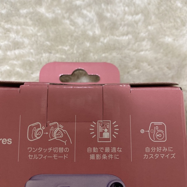 FUJI FILM INSTAX MINI 11 LILAC PURPLE イン スマホ/家電/カメラのカメラ(フィルムカメラ)の商品写真