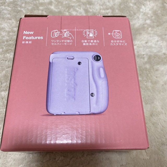 FUJI FILM INSTAX MINI 11 LILAC PURPLE イン スマホ/家電/カメラのカメラ(フィルムカメラ)の商品写真