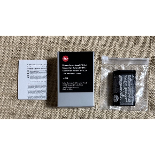 LEICA(ライカ)のふくろう様専用SL/SL2/Q2用リチウムイオンバッテリーBP-SCL4 スマホ/家電/カメラのスマートフォン/携帯電話(バッテリー/充電器)の商品写真