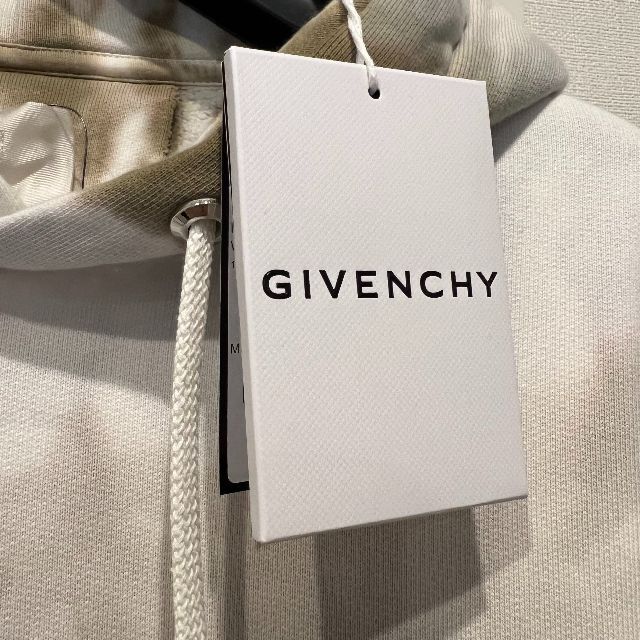 GIVENCHY - 新品 ジバンシー Givenchy オーバーサイズ 刺繡ロゴ