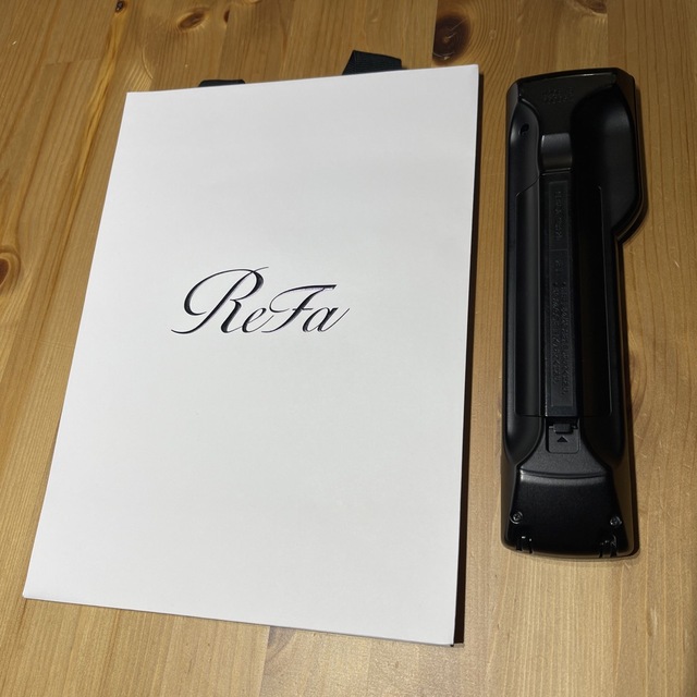 ReFa(リファ)のReFa 新品紙袋 レディースのバッグ(ショップ袋)の商品写真