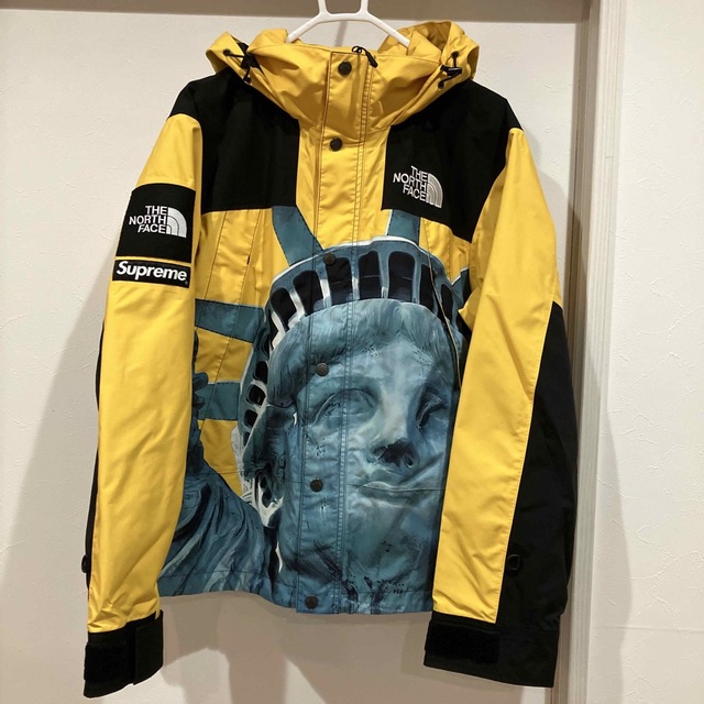 supreme THE NORTH FACE マウンテンパーカー　イエロー即発送
