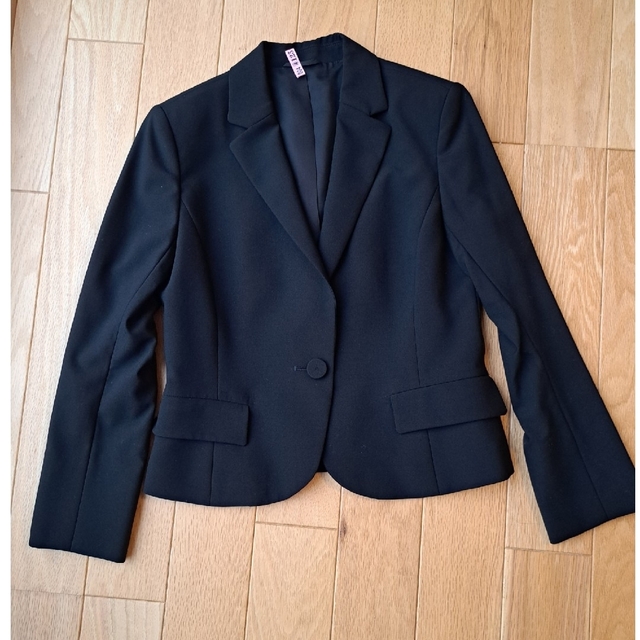 THE SUIT COMPANY(スーツカンパニー)のTHE SUIT COMPANY she ブラックフォーマルスーツ レディースのフォーマル/ドレス(礼服/喪服)の商品写真