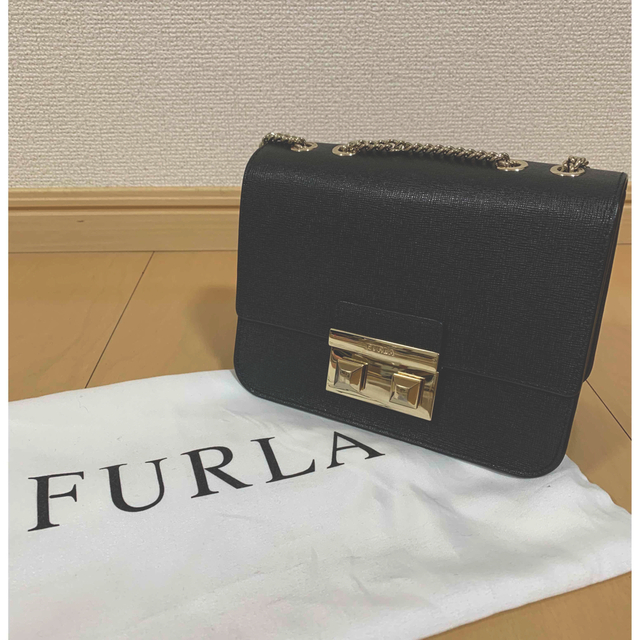 Furla(フルラ)のFURLA ショルダーバッグ BELLA レディースのバッグ(ショルダーバッグ)の商品写真