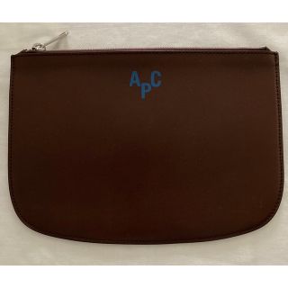 アーペーセー(A.P.C)の【希少】未使用a.p.c.レザーポーチ(ポーチ)