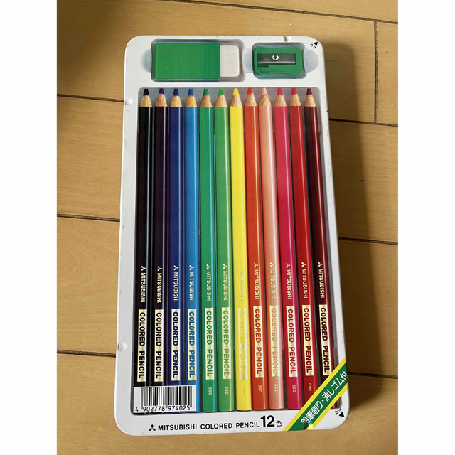 三菱鉛筆(ミツビシエンピツ)の三菱　色えんぴつ12色セット　 エンタメ/ホビーのアート用品(色鉛筆)の商品写真