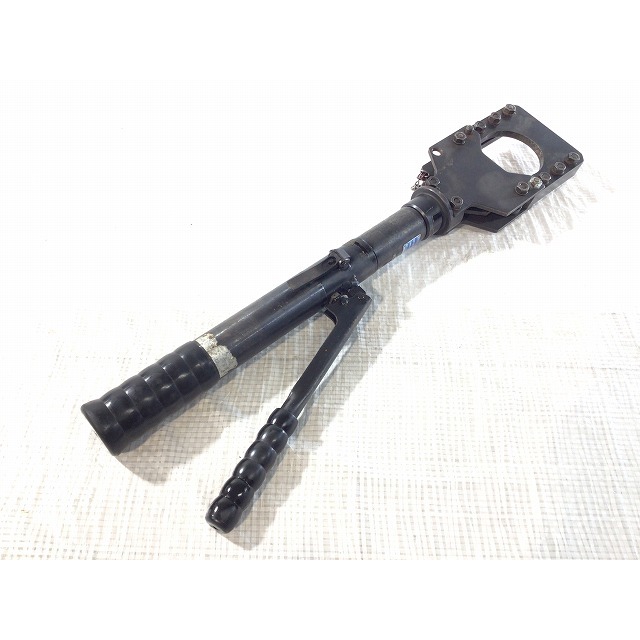 ☆中古品☆IZUMI イズミ 泉精器 油圧カッター モデル 75 手動 ☆中古品☆IZUMI イズミ 泉精器 油圧カッター モデル 75 手動