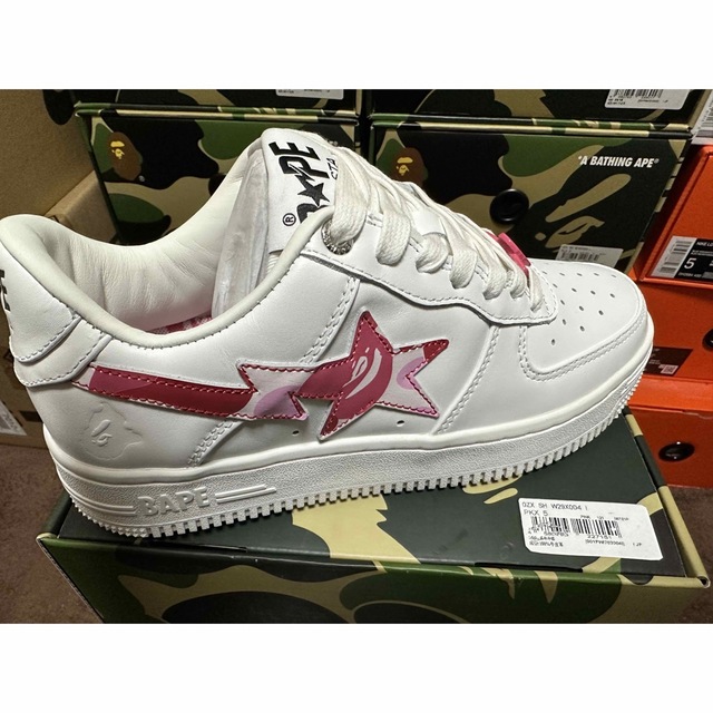 A BATHING APE(アベイシングエイプ)のA BATHING BAPE STA LOW CAMO PINK us5 レディースの靴/シューズ(スニーカー)の商品写真