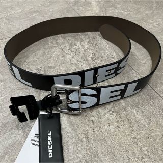 ディーゼルDIESEL本革 ベルト カットワーク レザー ロゴ金具 ブラック 黒