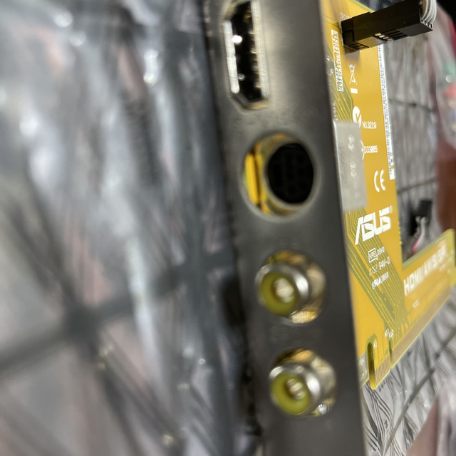 ASUS(エイスース)のASUS  HDMI拡張ボード スマホ/家電/カメラのPC/タブレット(PCパーツ)の商品写真