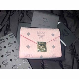 MCM(MCM) 財布(レディース)(ピンク/桃色系)の通販 100点以上