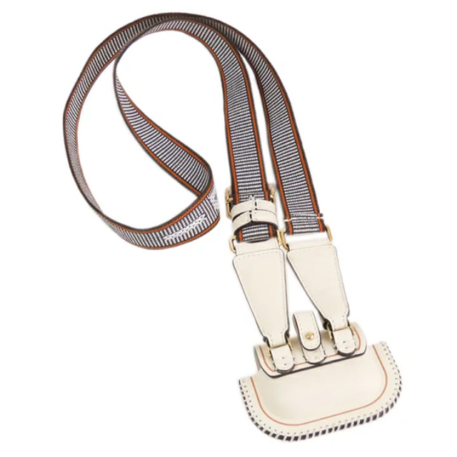 FENDI AirPodsケース ストラップ