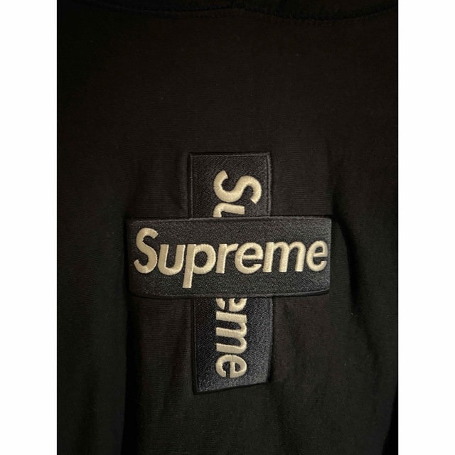 Supreme(シュプリーム)のSupreme Cross Box Logo Hooded Sweatshirt メンズのトップス(パーカー)の商品写真