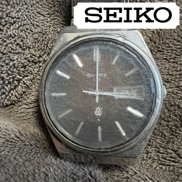 SEIKO  QZ メンズ　時計　品