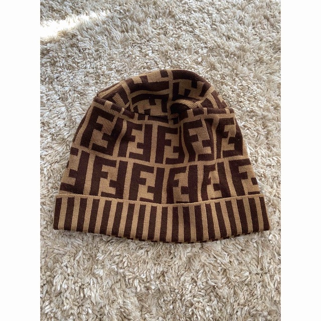 国内外の人気 FENDI フェンディ ニット帽 FENDI - ニット帽+ビーニー