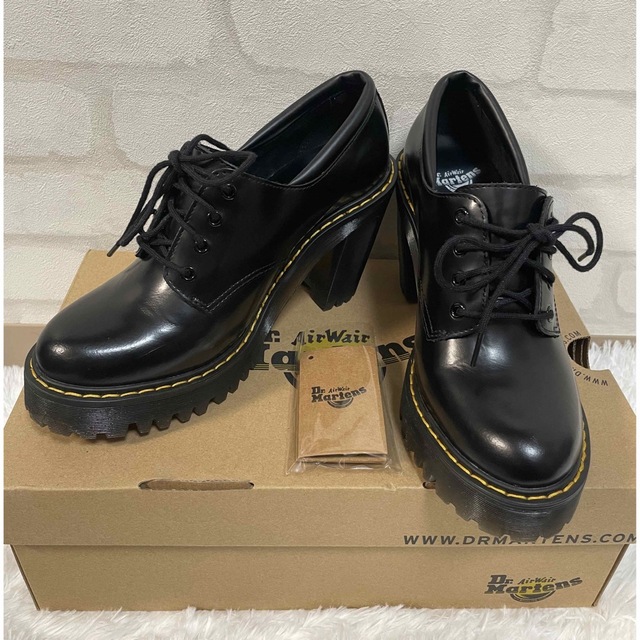 Dr.Martens(ドクターマーチン)のドクターマーチン サロメ 23.5cm 美品 レディースの靴/シューズ(ブーツ)の商品写真