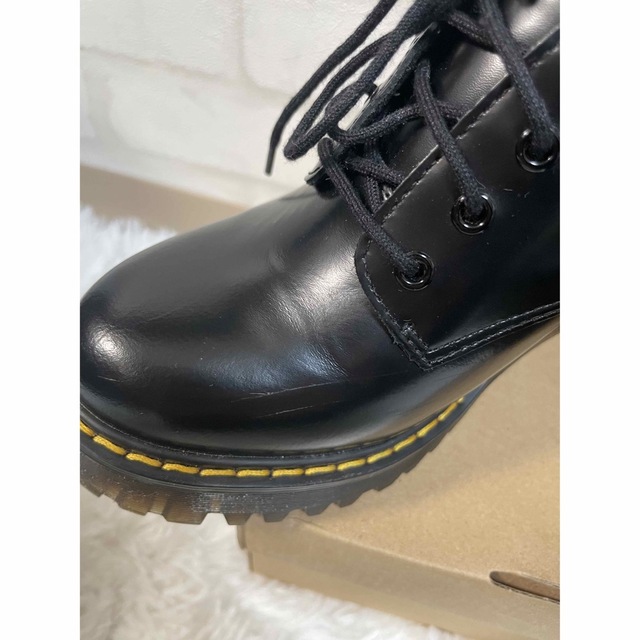 Dr.Martens(ドクターマーチン)のドクターマーチン サロメ 23.5cm 美品 レディースの靴/シューズ(ブーツ)の商品写真